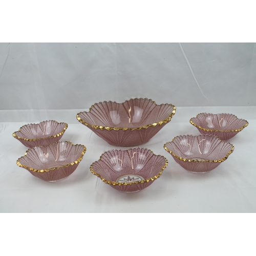 54 - Heavy Pink Glass Set of Bowls, 10'' inches in diameter, ( 25.5cm) ,, small bowl is 5.5'' inches in d... 