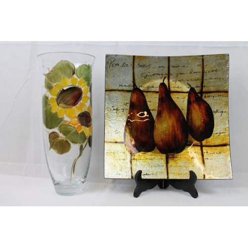 45 - Beautiful Tall Glass Vase with Hand Painted Sunflowers 13 1/2'' inches tall, 34.5cm
with a Large Gla... 