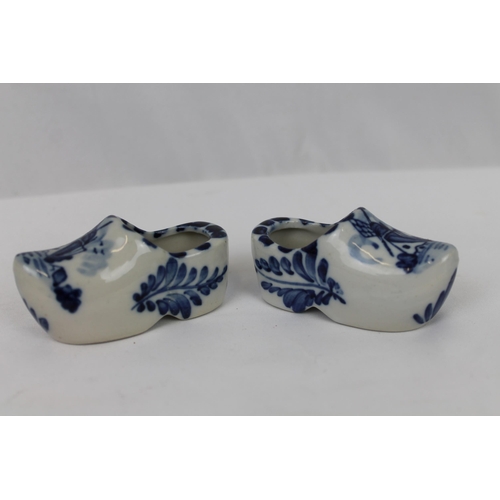 87 - Vintage Dutch Porcelain Shoes, 8 cm