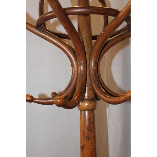 133 - Vintage Cloth and Hat Hanger