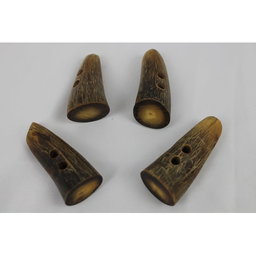 135 - Vintage Natural Antler Horn Toggle Buttons