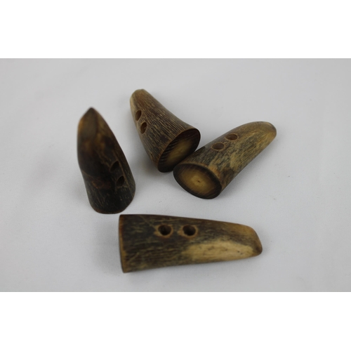 135 - Vintage Natural Antler Horn Toggle Buttons