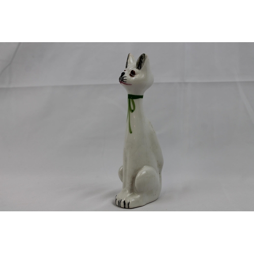 138 - Vintage Whimsical Long Necked Porcelain Cat, 1960 / 1970