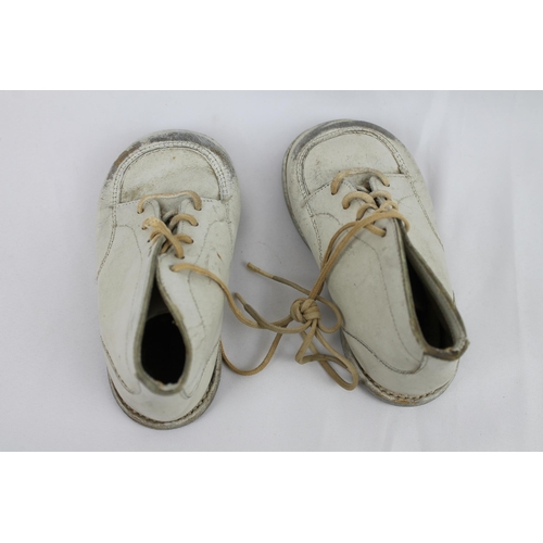 161 - Vintage Child Leather Shoes