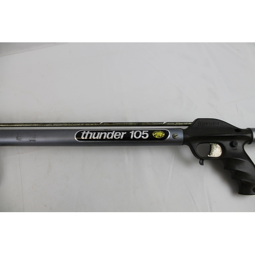 178 - Spear Gun Thunder 105, Mint condition, Fully working order , 120 cm length