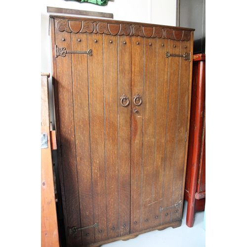 202 - Small Wooden Wardrobe with Key in soilid and mint condition , 154 h x 92 w x 46cm