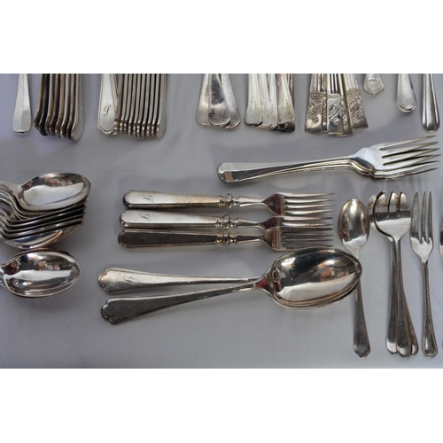 216 - Walker & Hall, Job Lot of a Silver Plated Cutlery