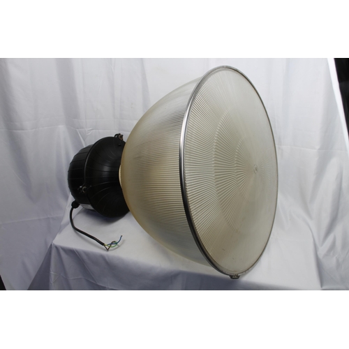 224 - Large Industrial Light , in perfect working condition, 70 cm tall , diameter is 60cm