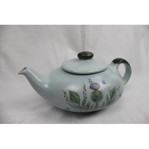 229 - Buchan Scotland Pottery Teapot, 13 x 25 cm