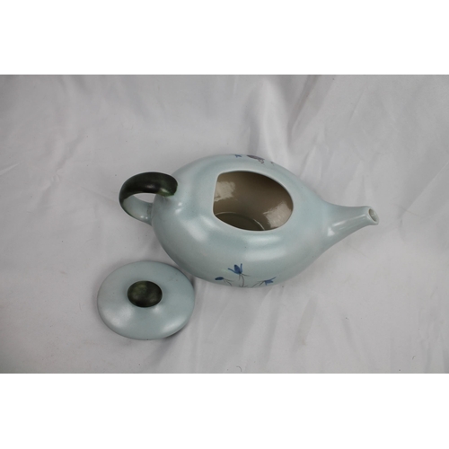 229 - Buchan Scotland Pottery Teapot, 13 x 25 cm