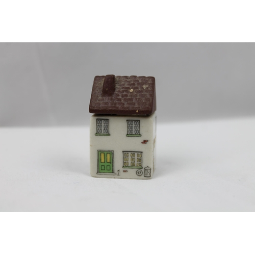 30 - Wade England, Whimsey On Why, Miniature House