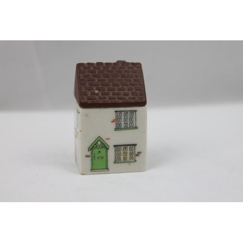 30 - Wade England, Whimsey On Why, Miniature House