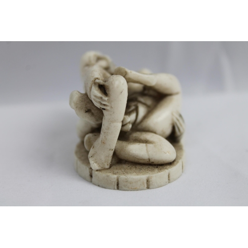 322 - Vintage Japanese Netsuke Figurine Shunga Resin, 7 cm