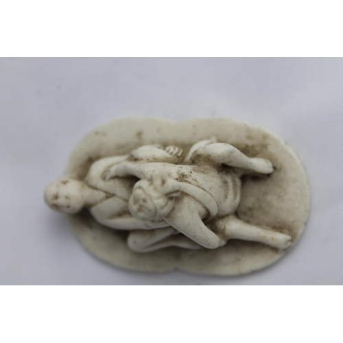 326 - Japanese Netsuke, Resin , 6cm