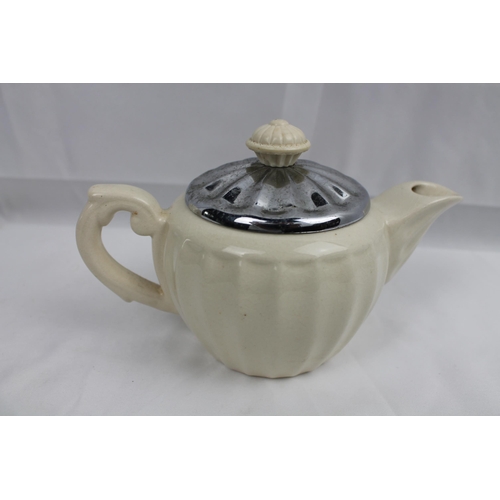 327 - Art Deco Creamer , 11 cm