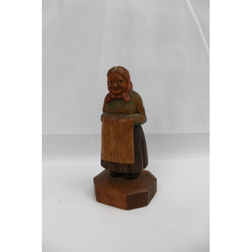 333 - Vintage Hand Carved Wooden Figurine, 12 cm tall