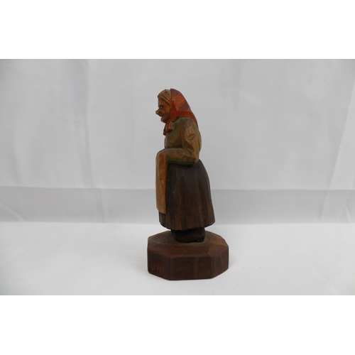 333 - Vintage Hand Carved Wooden Figurine, 12 cm tall