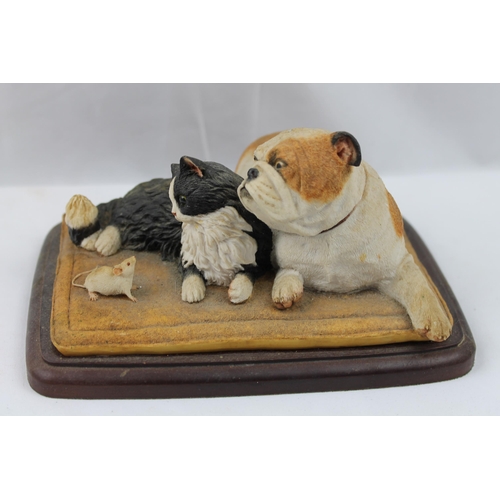 354 - Vintage 1989 Sheratt & Simpson , Bulldog, Cat & Mouse Display Ornament, 20 x 15 cm