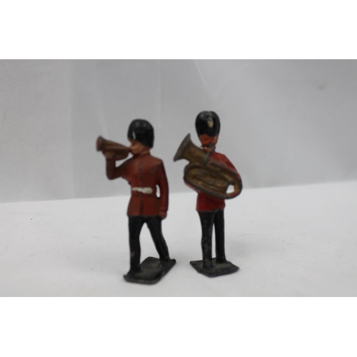 391 - Two Antique Lead Toy Soldiers, 6.3 cm tall