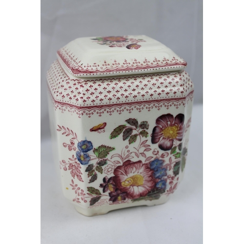 420 - Masons Paynsley Pattern Ironstone Tea Caddy, Excellent condition, 14 X 11 X 10 cm