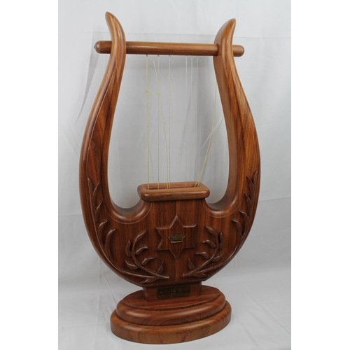 491 - Kinnor Davidic Harp,Early 19th. Century with Stand and Case, 59 cm tall, . Need just new strings, ot... 