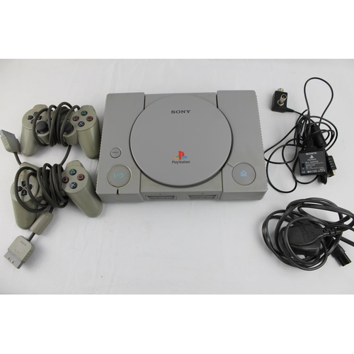 10 - Play station 1, Console, in Perfect Working Order, Two Joysticks, Tv Cable and Charging Cable, all i... 