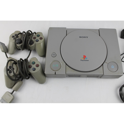 10 - Play station 1, Console, in Perfect Working Order, Two Joysticks, Tv Cable and Charging Cable, all i... 