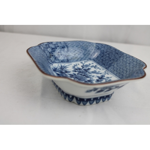 92 - De Huê 19th Century China to Vietnam Porcelain Bowl Blue and White Flowers, SIgned, 14 x 12.5 cm