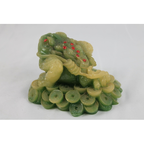 11 - Jade Money Frog
Great Three-Legged Chinese Feng Shui Lucky Frog 7 x 11cm