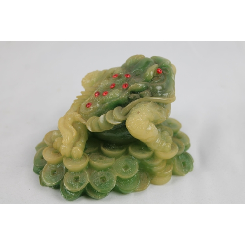 11 - Jade Money Frog
Great Three-Legged Chinese Feng Shui Lucky Frog 7 x 11cm