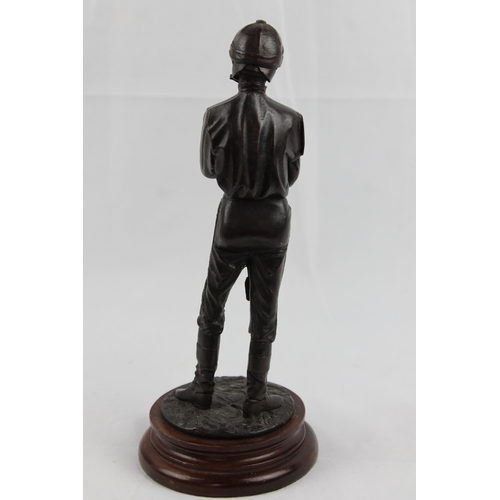 17 - Horse Jockey
Vintage Horse Jockey Bronze Statue 23cm height with Certificate of Authenticity No. 21 ... 