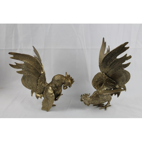 20 - Pair of Silver Metal Fighting Roosters, Vintage Statues 21cm height