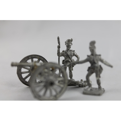 28 - Lead Toy Soldiers with Cannon