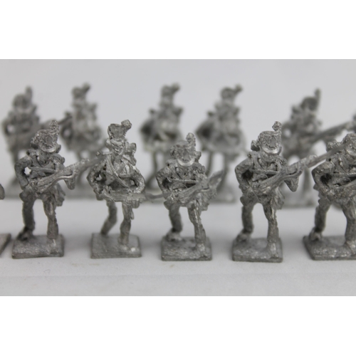 30 - Lead Handgunners Toy Soldiers