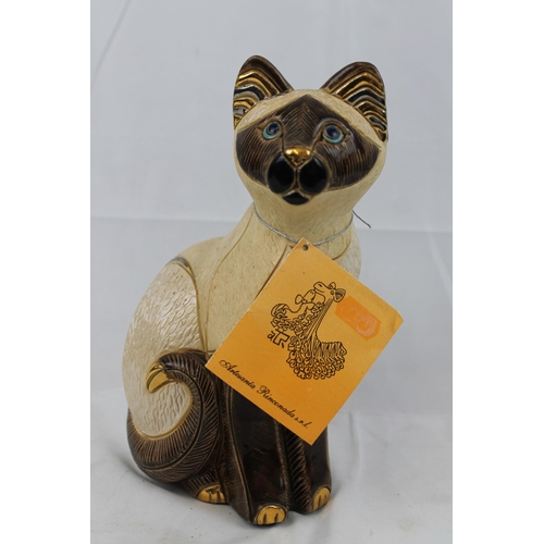 43 - De Rosa Rinconada,No. 134,Ceramic Cat Statue with Tags and certificate in Mint Condition, 26cm tall