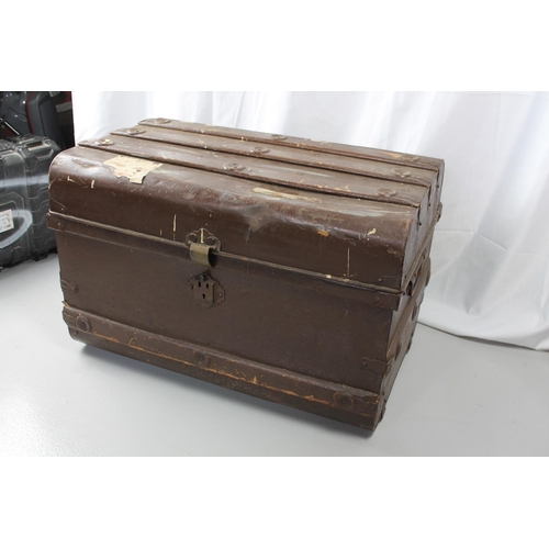 122 - Large Vintage 20th Century Steel Travel Trunk, Nice and Clean