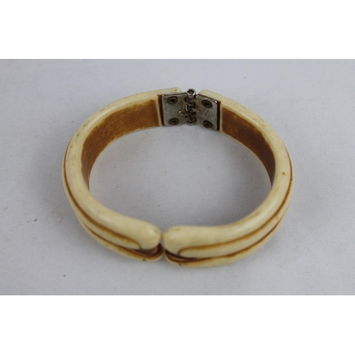 136 - Vintage Bangle Slash Bracelet with Traces of an old Colour Settings