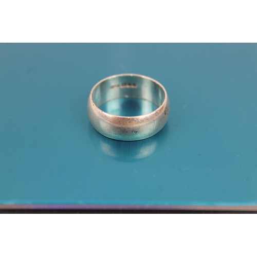 171 - Sterling Silver Ring ( Hallmarked Silver )