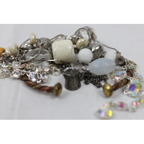 205 - Costume Jewelry,. Job Lot