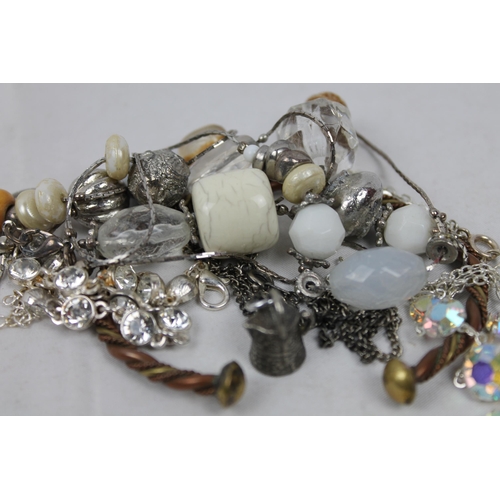 205 - Costume Jewelry,. Job Lot