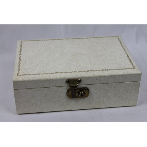 209 - Vintage Jewelry Box