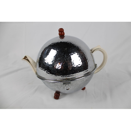 311 - Vintage 50's Insulated Teapot , Art Deco, Chrome , 22cm