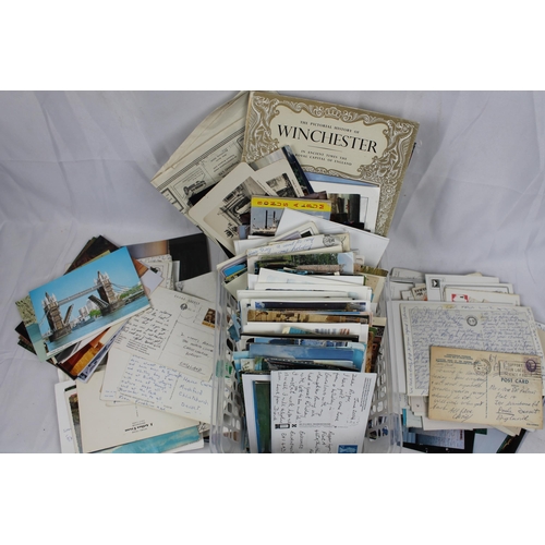 426 - Job Lot of a Vintage Post Cards