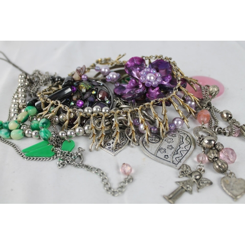 130 - Job Lot of Costume Jewellery