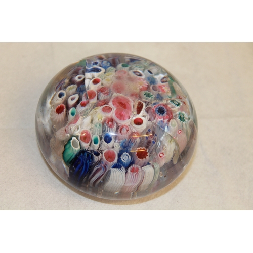 181 - Large Antique French Baccarat Millefiori Glass Paperweight 1820 - 1850 
[ the head is clearly visibl... 