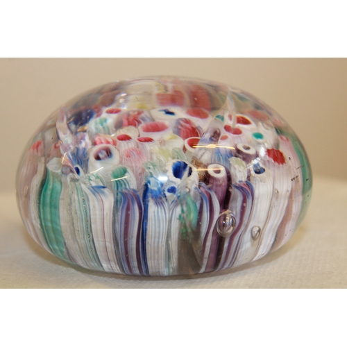 181 - Large Antique French Baccarat Millefiori Glass Paperweight 1820 - 1850 
[ the head is clearly visibl... 