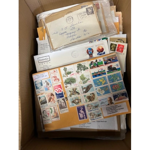 59 - Covers - Box of modern World Commercial Covers & a box of GB Kiloware.  (1000s)  (2B)