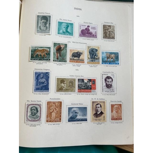 30 - Collections QE mint D-J in New Age (100s) (A)