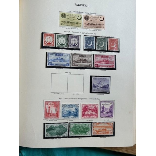 59 - Collections QE mint N-S in New Age (100s) (A)