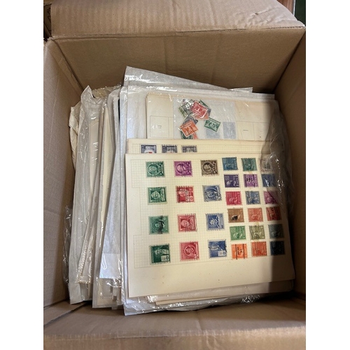 54 - Collections & Mixed Lots - Approx 36 circulated Club Books, very varied contents. (1000s) (B)